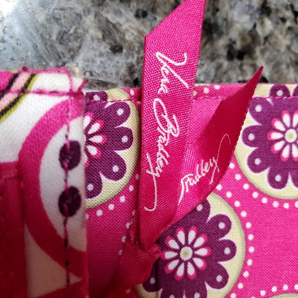 Used Vera Bradley Travel Wallet - Picture 4 of 4